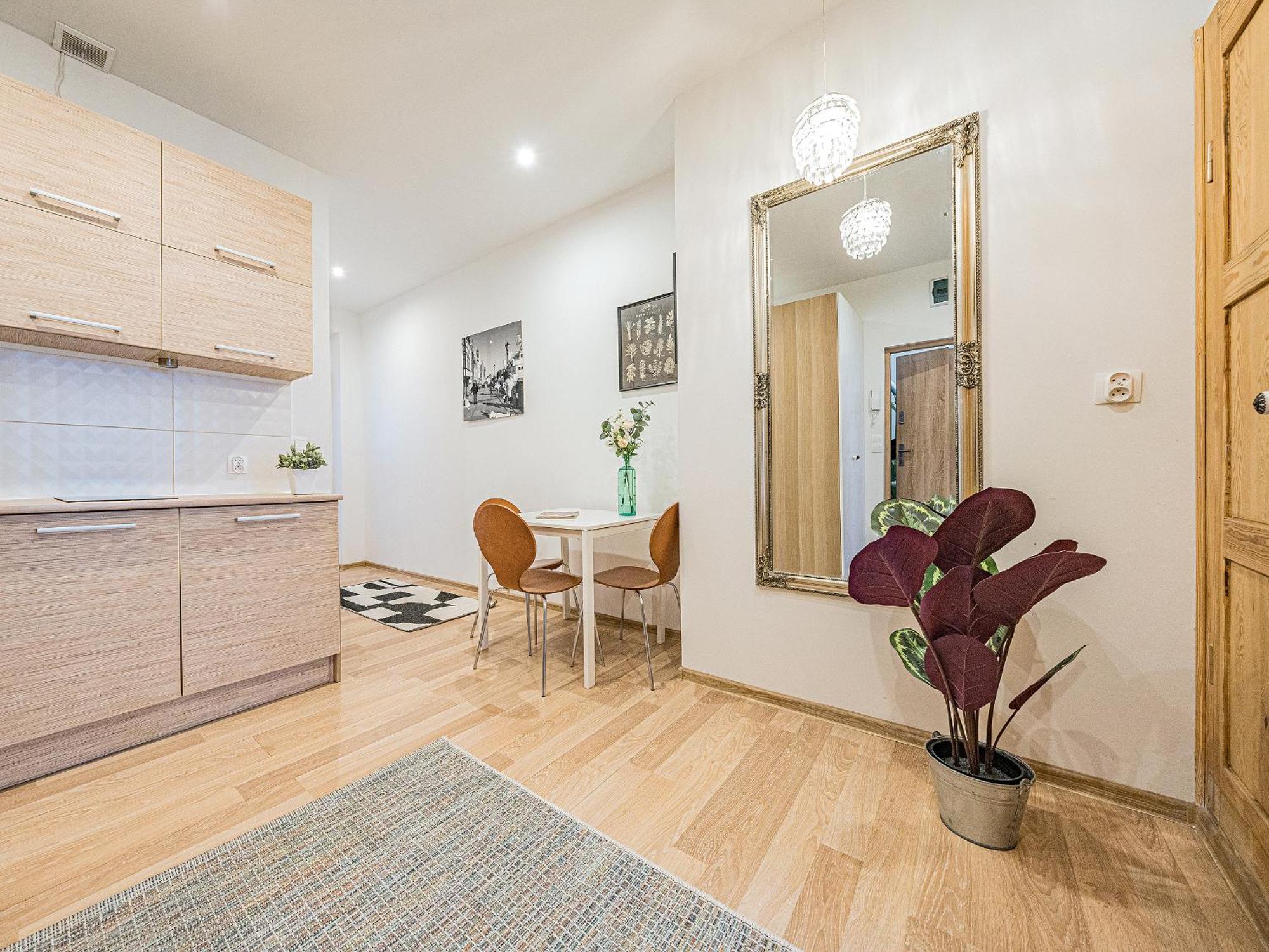 Hello Apartments City Center Of Old Town 3 Bedrooms Art & View กดัญสก์ ภายนอก รูปภาพ